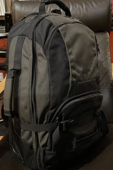 mec carry on backpack.